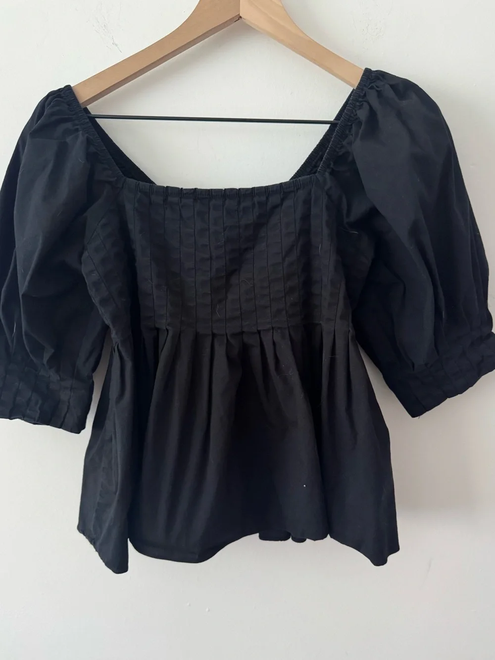Pomander Place x Tuckernuck Black Pleated Peplum Puff Sleeve Top Small